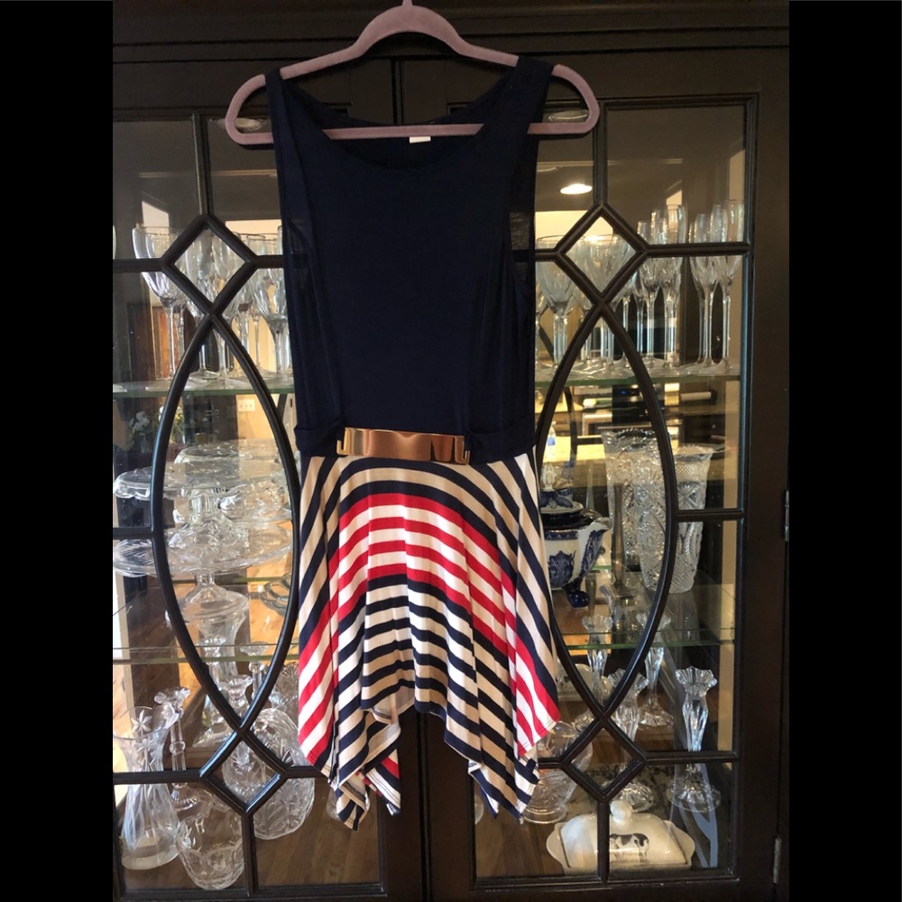 Venus Top Size Small